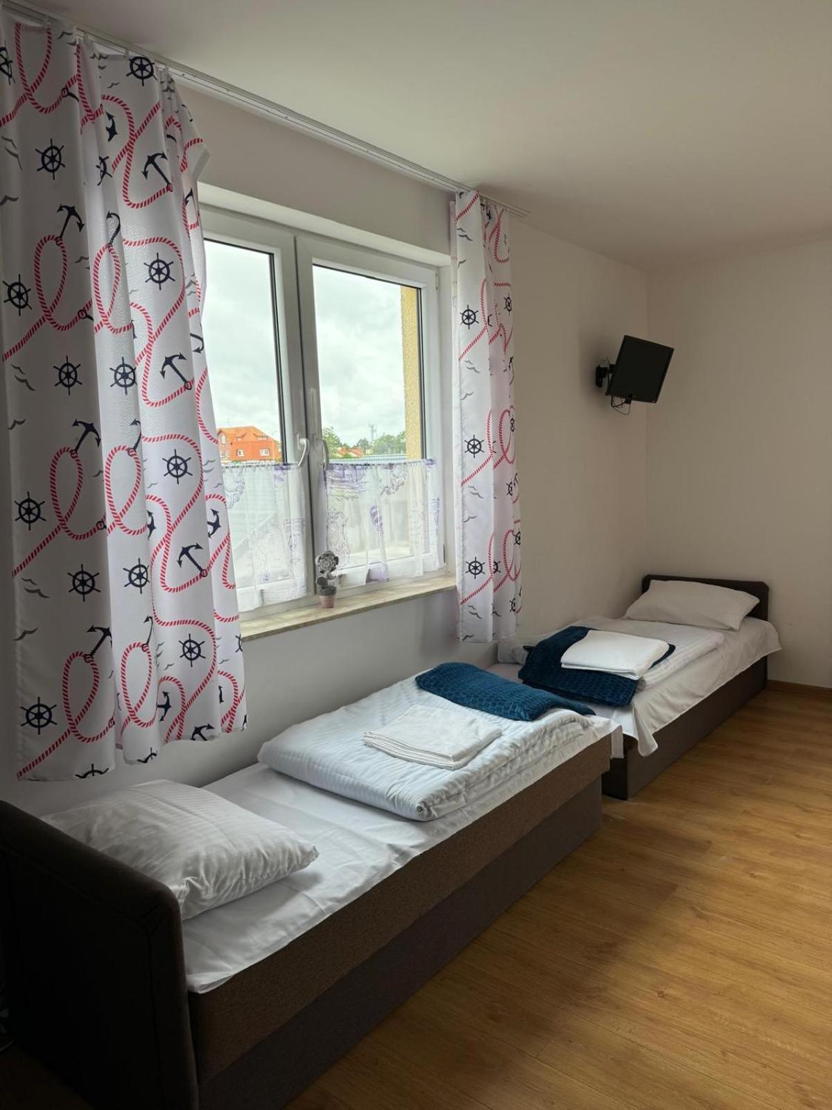 Hotel Sloneczny Brzeg Jarosławiec Exterior foto
